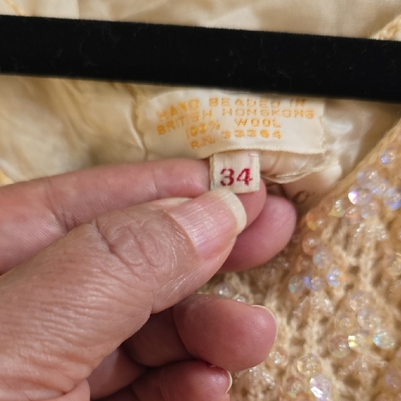 Jery Jo Elegant Vintage Hand Beaded Beige Wool Women's Cardigan 2 Pieces - Picture 10 of 16